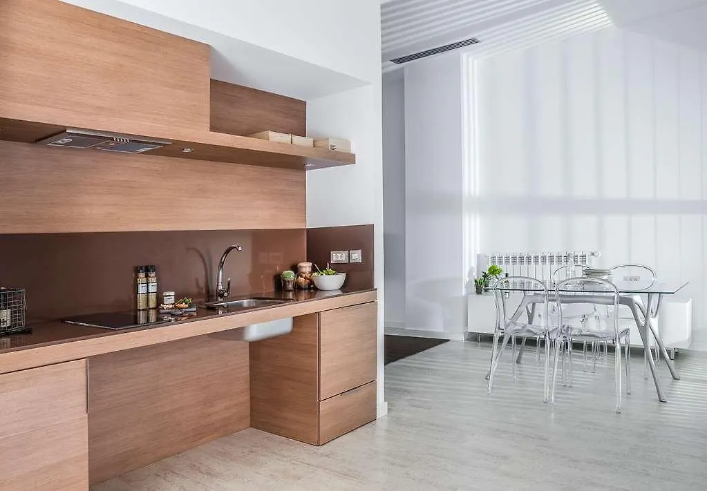 Eric Voekel Boutique Apartments Atocha Suites Madrid Hotel