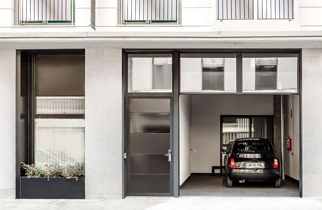 Eric Voekel Boutique Apartments Atocha Suites Madrid 0*,