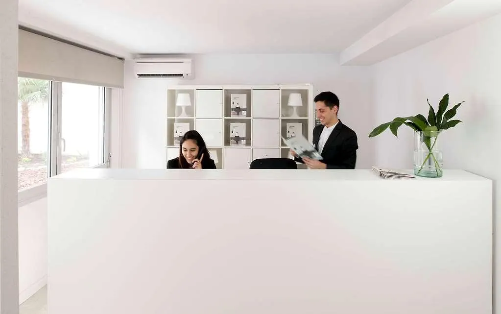 Eric Voekel Boutique Apartments Atocha Suites Madrid
